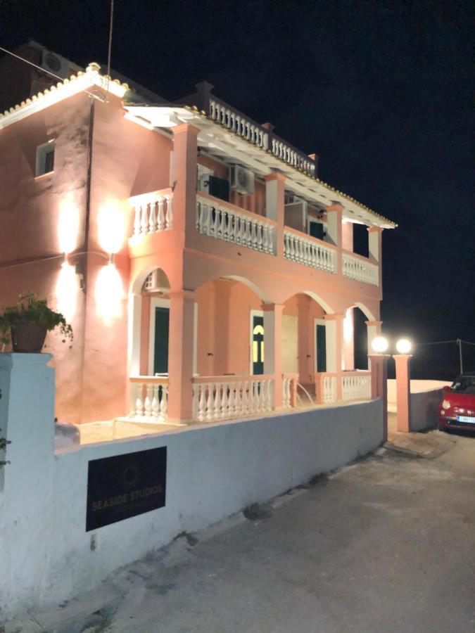 אגיוס גיורגיוס Issos Studios מראה חיצוני תמונה